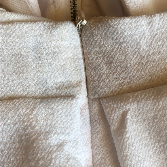 White lulus skater dress w/cutout - Picture 4 of 4